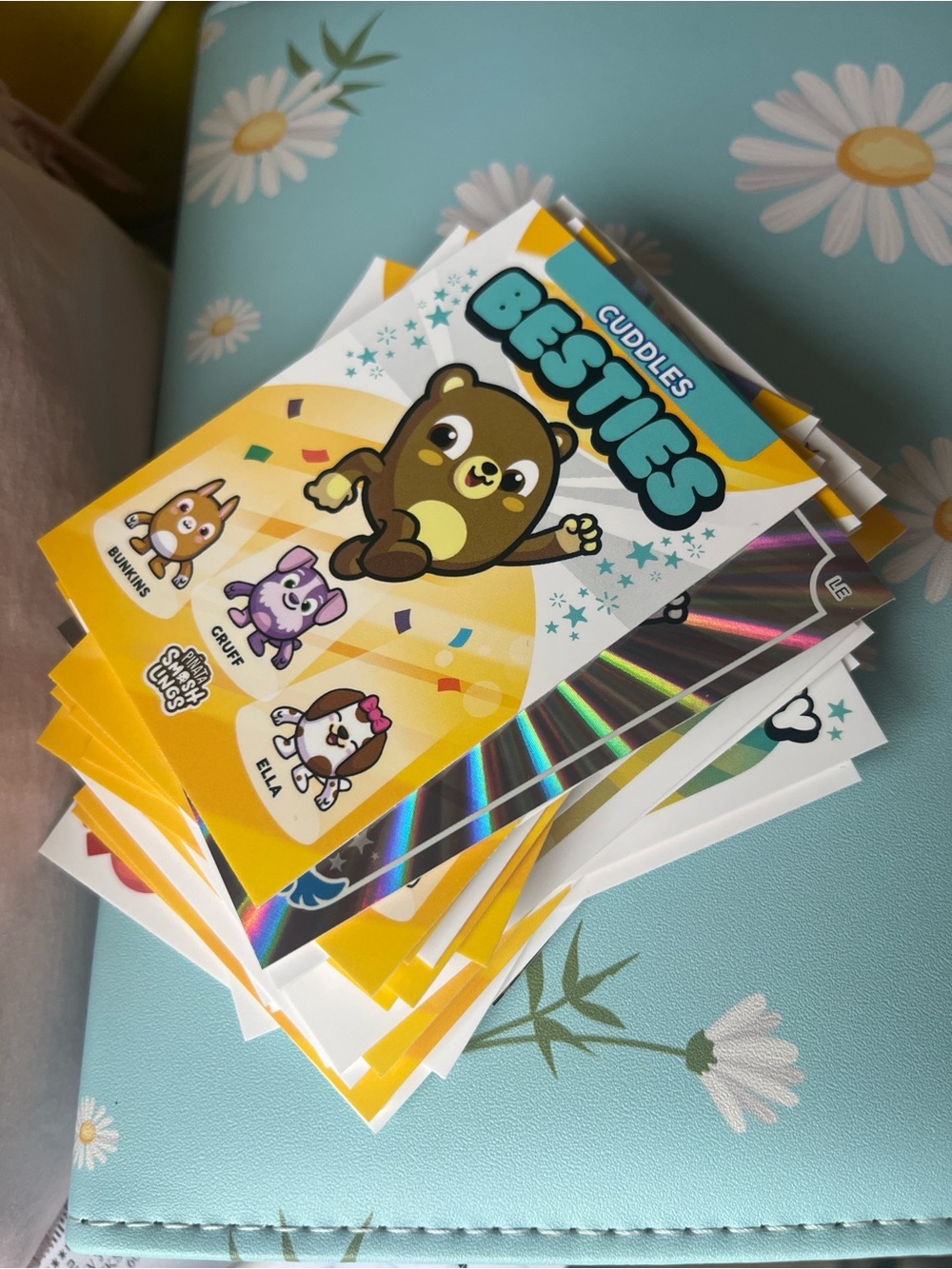 Smashlings Trading Cards - Yellow